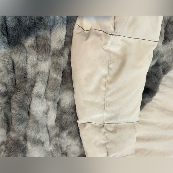 BOGNER  Ski puffer jacket, M or 3 - Picture 10 of 12